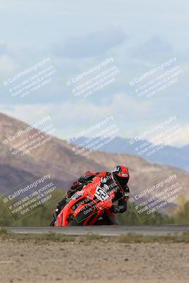 media/Nov-16-2025-Race Pace (Sun) [[8c5fa54630]]/Non Verified Riders (1st 20 Minutes)/7-Turn 9 Entry (210pm)/